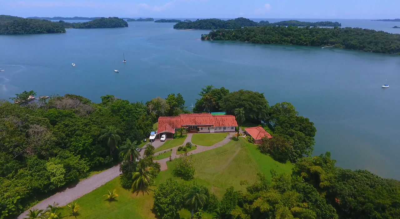 Oceanfront Home For Sale Boca Chica, Chiriqui, Panamá