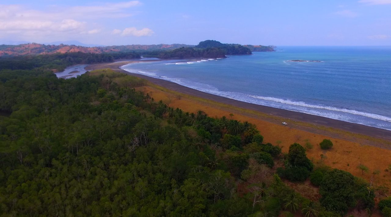 Beachfront Property For Sale in Mataoscura, Near Playa Morrillo, Mariato, Veraguas, Panama
