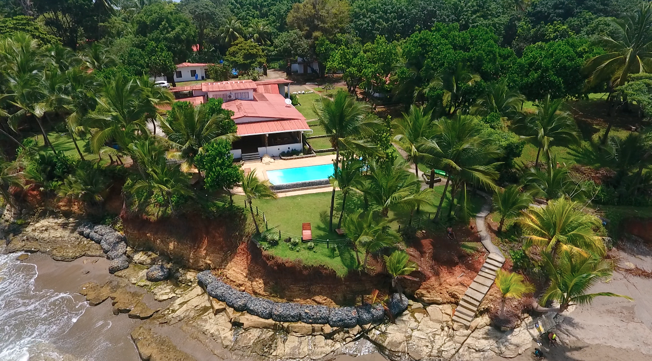 Beachfront hotel for sale Playa Reina, Mariato, Veraguas