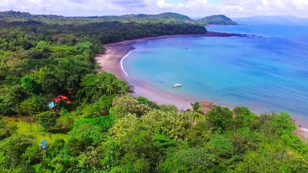 Cebaco island property for sale