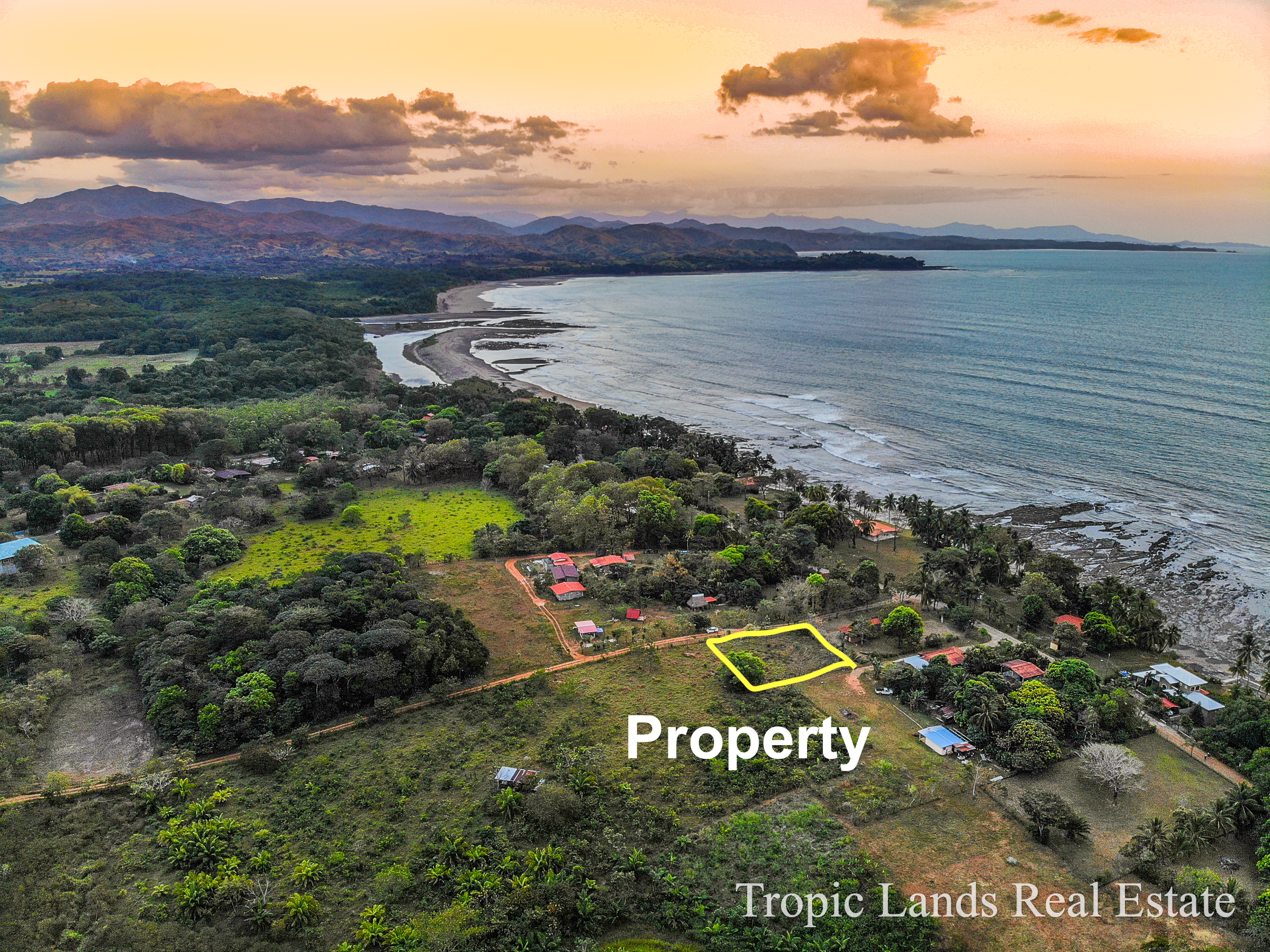 property near the beach in playa reina, Mariato, veraguas, Panama