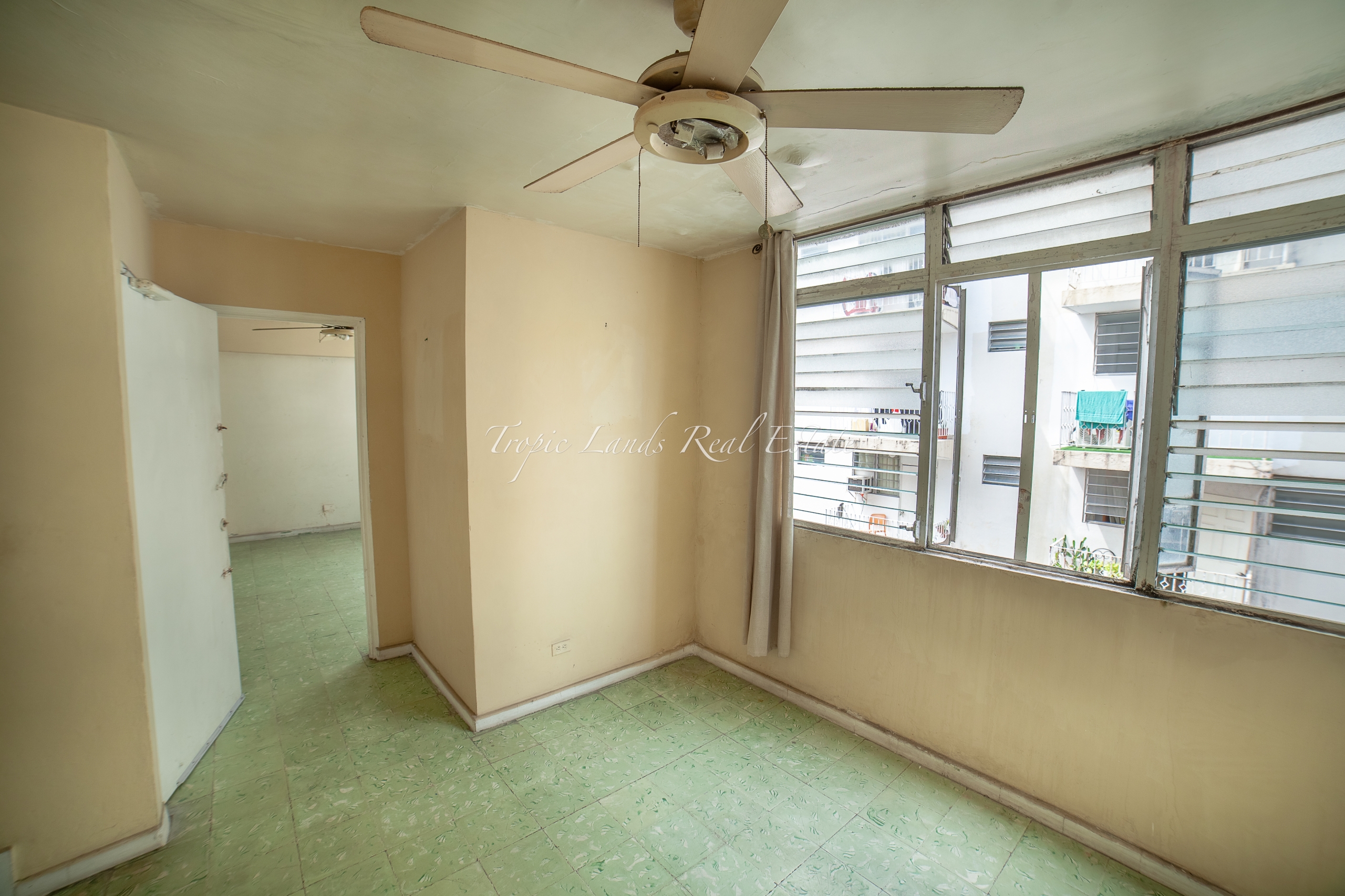 commercial & residential property for sale in casco viejo panama edificio comercial apartment building investment property