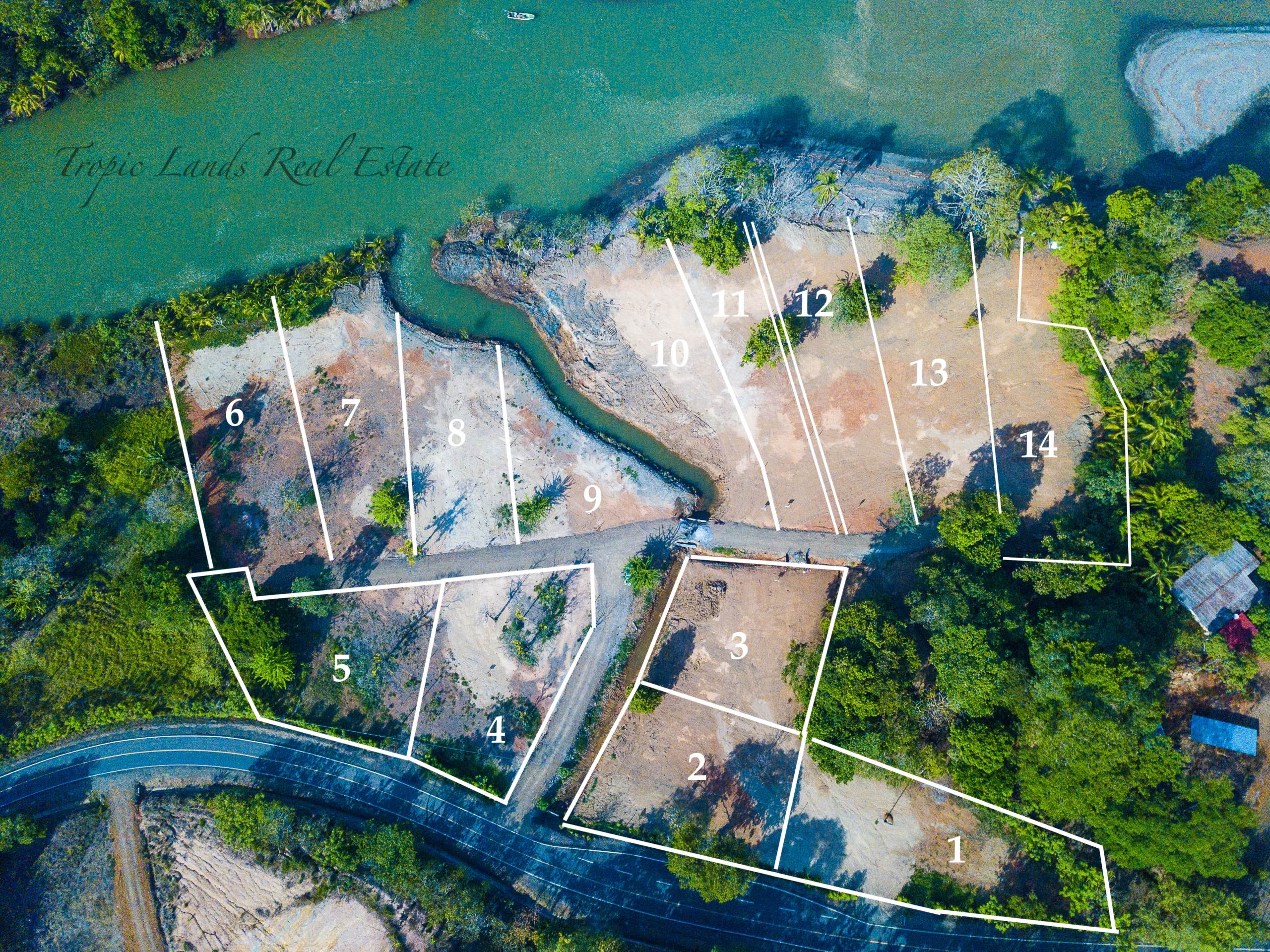 riverfront property near the beach in Torio, Veraguas, Panama - lotes de playa en torio